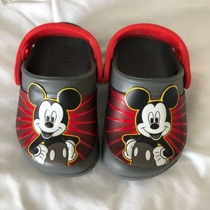 mickey mouse 90th birthday crocs